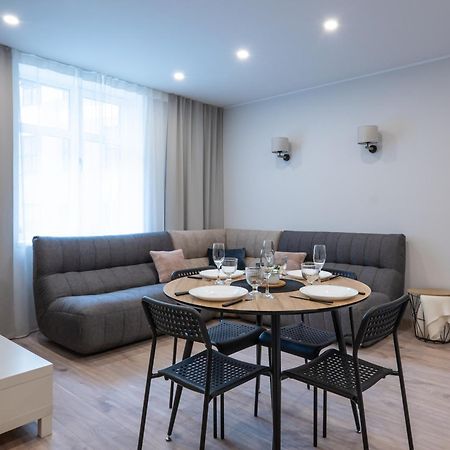 Friends And Family Vacation Apartments Riga Eksteriør bilde